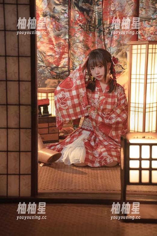 爆机少女喵小吉 爆机少女喵小吉婚纱:婚纱不只留给新娘,快来瞧瞧我!