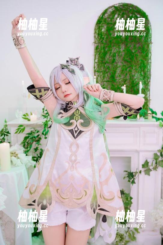 爆机少女喵小吉 免费套图分享:爆机少女喵小吉的秘密被我揭晓了—小声点!