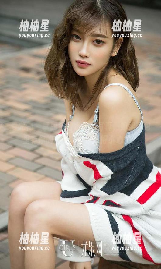 爱尤物 - 李丽莎的水手服写真，如果图包里有你的名字，那你可得小心了。