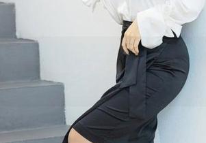 爱蜜社 – 黄歆苑的睡衣秀来了，作品更新，梦想和现实交织在床头一边…