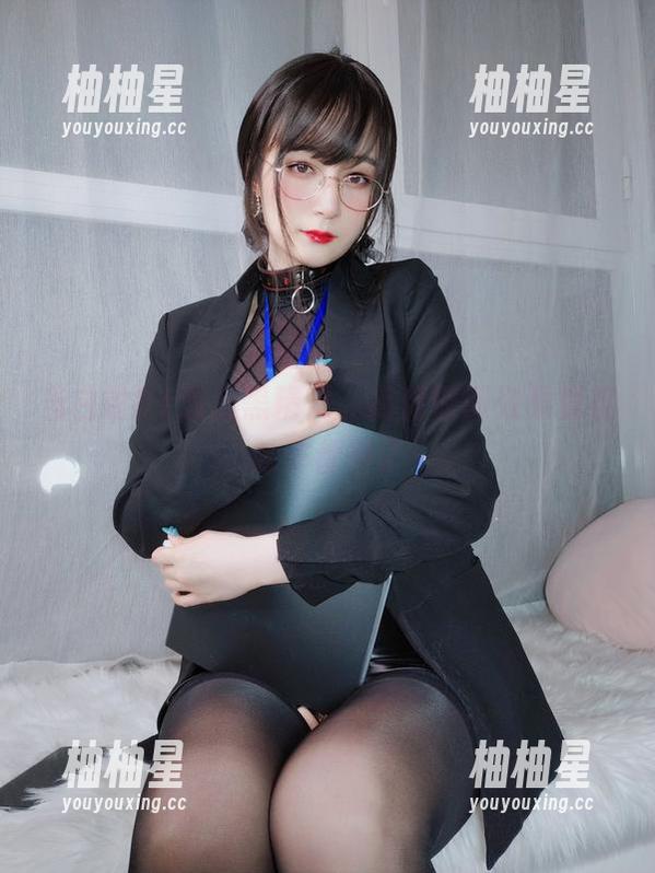 当白银81遇上黑精灵，高清原图效果惊艳，脑子都懵了！
