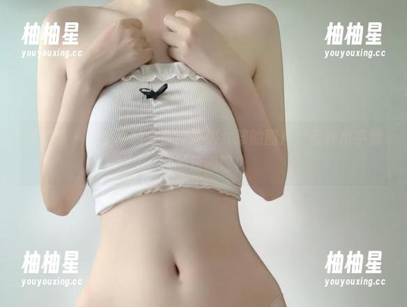 相扑猫 微密圈 - 相扑猫的分享:这组女孩的图片,有种出乎意料的逗趣呢!