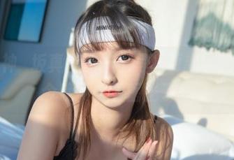 有了神楽坂真冬的护士写真更新，我决定今晚不去看医生了！