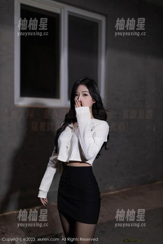 秀人网-是小逗逗 秀人网 - 是小逗逗的温柔图包:资源里包藏着快乐的虫子,扎人扎心!