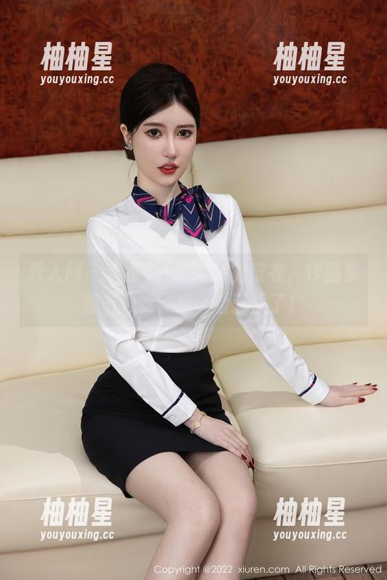 秀人网-李雅柔182CM 秀人网 - 李雅柔182CM的皮衣,作品集直击心灵:我一看就黑了!