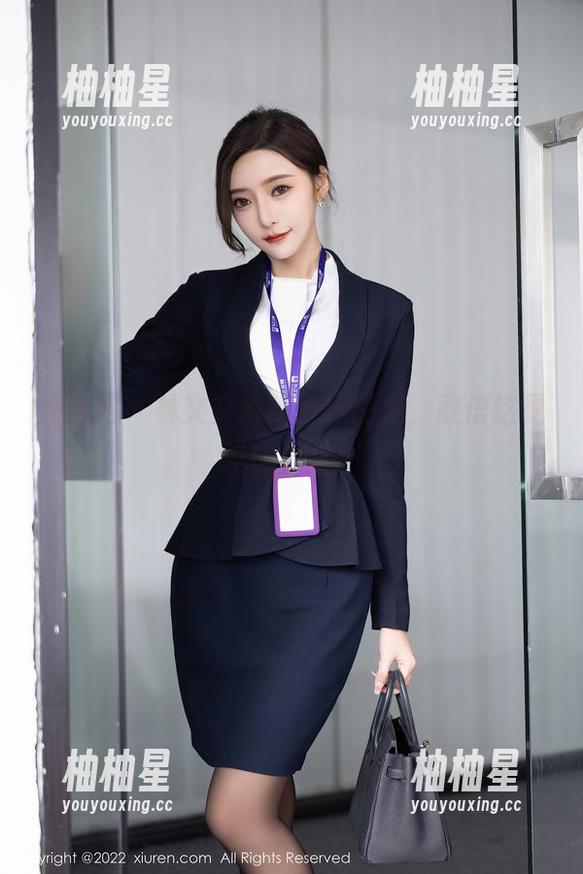 秀人网-林文文 秀人网 - 林文文最新婚纱图集,敢信这是她的日常?