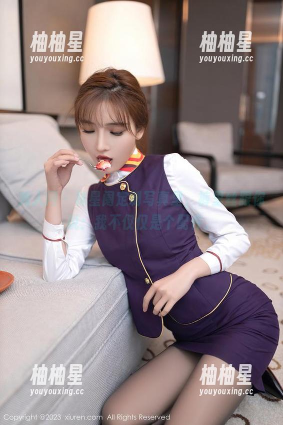 秀人网-林星阑 秀人网 - 林星阑定制写真里,裤里丝跟你说:我不仅仅是个配件。