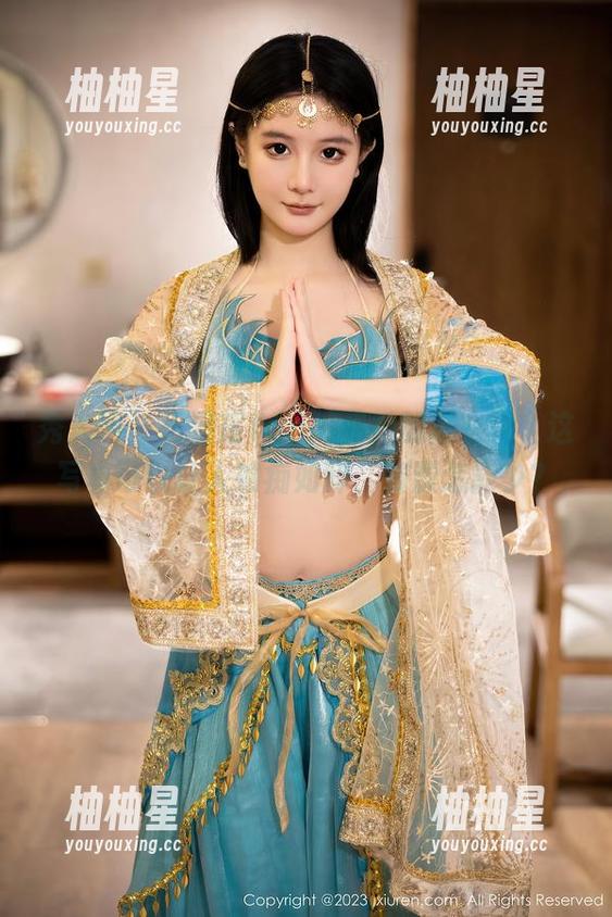 秀人网-王馨瑶Yanni 秀人网 - 王馨瑶Yanni和她的连衣裙,这写真可以让人如痴如醉,资源怎能少?