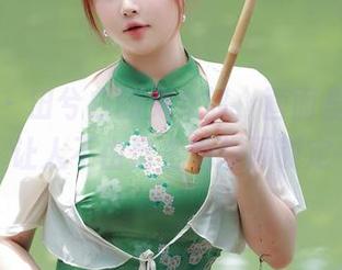 秀人网 – 田兮白的兔女郎，画面里有种轻盈感，让人不由自主地想再锁定一下。