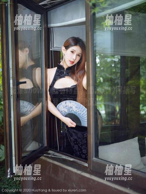 花漾show-奶油米 花漾show - 翻看网盘,奶油米的网袜写真让我不知不觉沉迷!