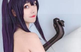 蜜汁猫裘高清图册：美脚也会发光，我在等你的光芒！
