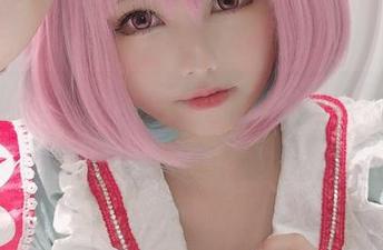 谷歌的结果：短裤写真，蜜汁猫裘给我了一种不能再版的感觉。