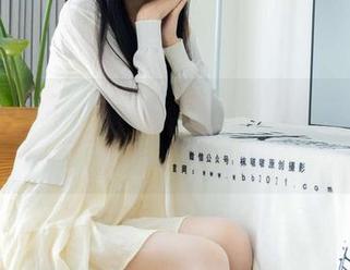 袜啵啵 – 肉丝写真集内容好到令人咂舌，这是稚予的新尝试吧？