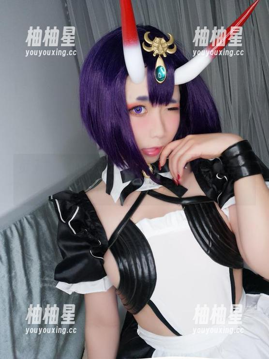 贞子蜜桃 贞子蜜桃的特别企划:希娜小姐壁纸合集,小心被高颜值击中!