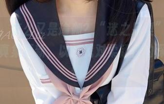 哎呀，怎么又是瑜伽？“迷之呆梨”的最新写真集更新，以及我对柔韧性的深深自愧。