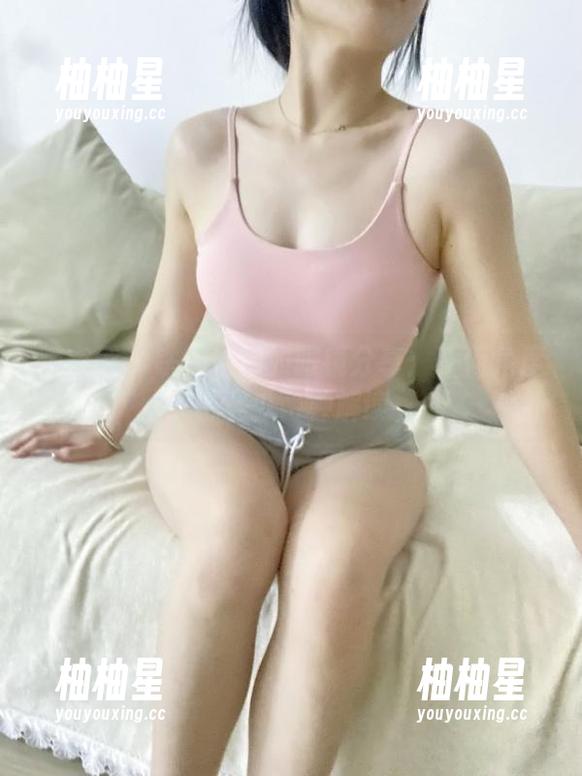 微密圈 - 铁锤姐姐的眼镜分享：任何角度都至少两种解读