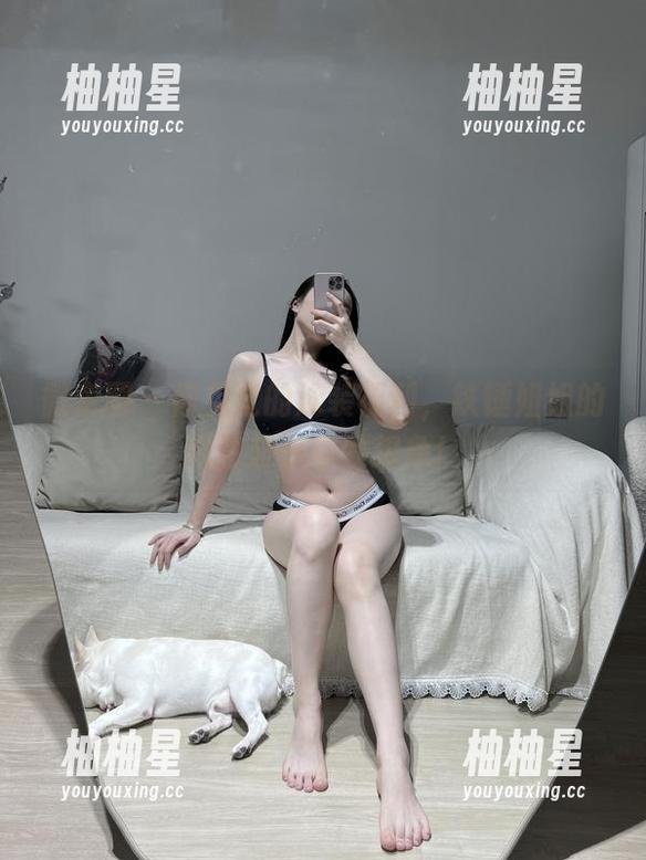 微密圈 - 你见过的泳装福利，铁锤姐姐的图包超乎你的想象！