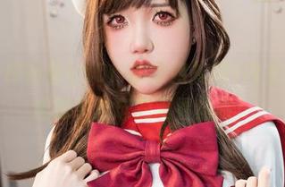偶尔一探阿薰kaOri的学姐礼服+内衣，这八成是个难忘的观看体验！