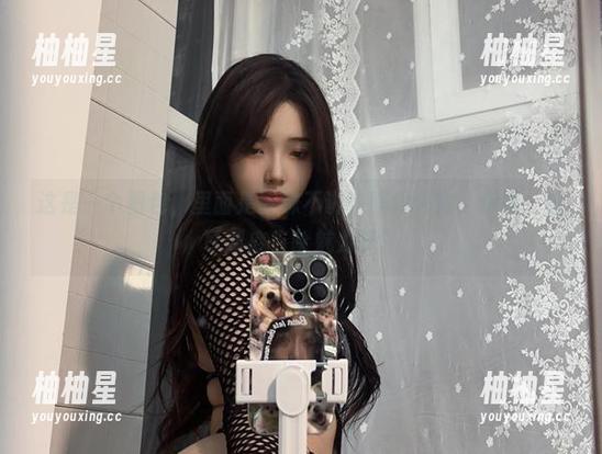 雯妹不讲道理 这是一个图包,里面是雯妹不讲道理的猫娘。你说,兽耳到底有啥魅力呢?