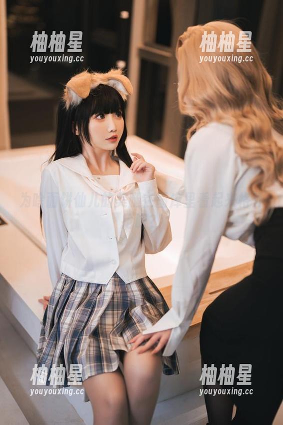 为啥面饼仙儿的美腿在图库里看起来格外抢眼？