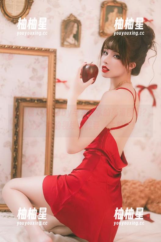 想看鹿八岁baby与死库水的高清图册？小心，你的视线可能要‘失控’！